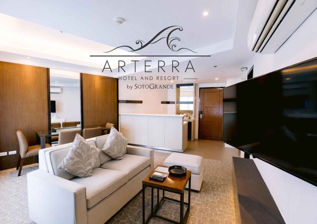 Arterra Hotel And Resort Lapu-Lapu City Eksteriør billede