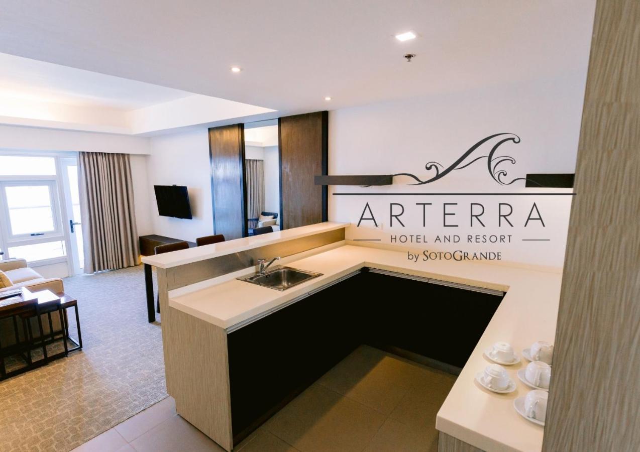 Arterra Hotel And Resort Lapu-Lapu City Eksteriør billede